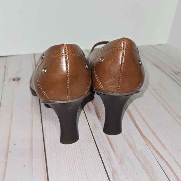 Liz Claiborne Mary Jane style heels in Brown Women's Size 8.5 Model Abode - Picture 4 of 11